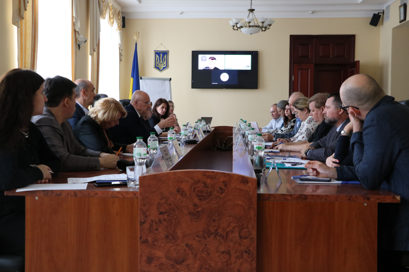 Як має змінитися професійний розвиток держслужбовців: НАДС обговорило проєкт концепції з освітянами та науковцями